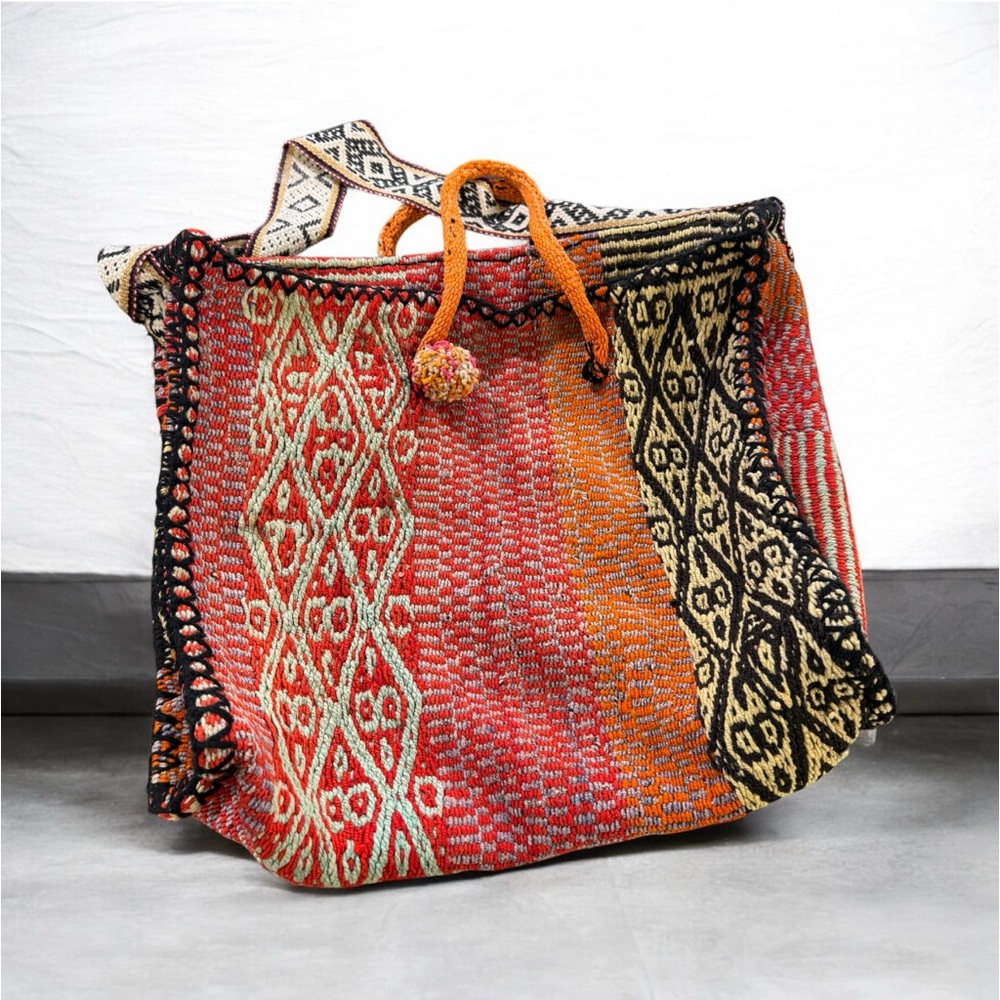 Extra Large Peruvian Handmade Wool Zippered Top Handle Tote with Shoulder Strap